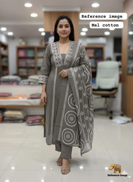 Krunique a line surat wholesale market kurti